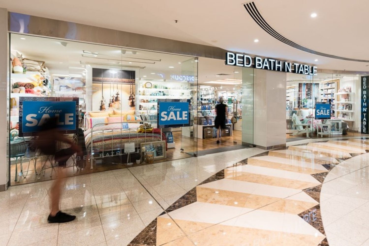 Bed Bath n Table