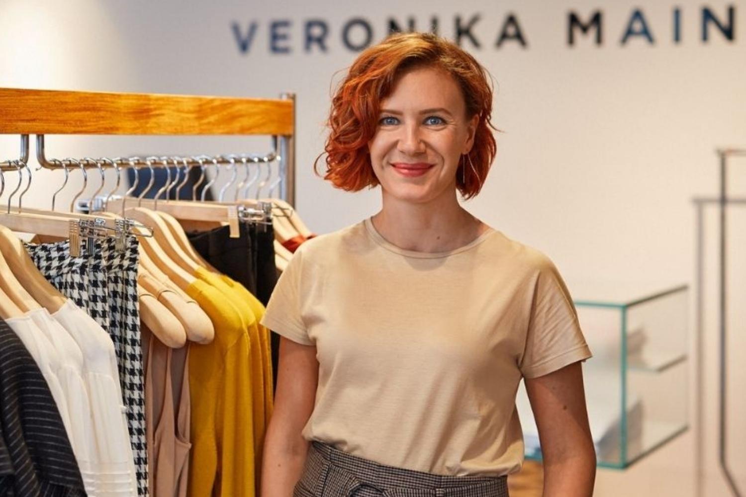 Veronika Maine